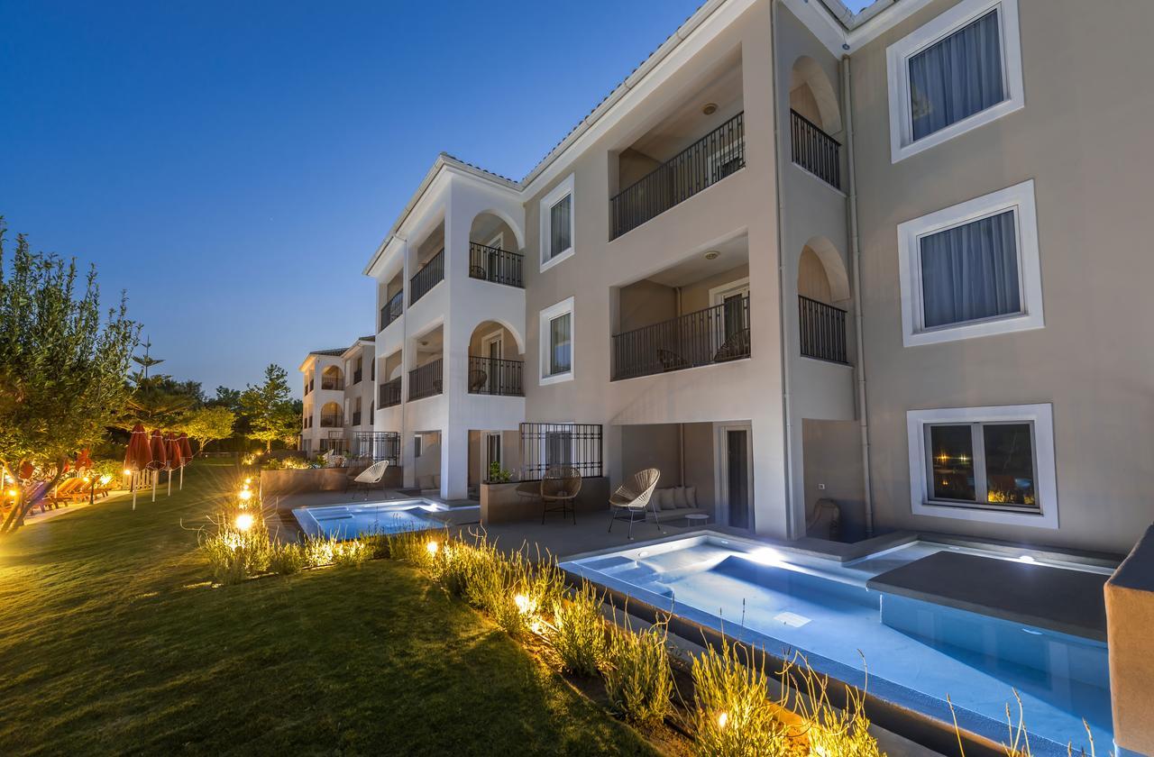 Bitzaro Grande Hotel & Suites Kalamaki  Exterior photo