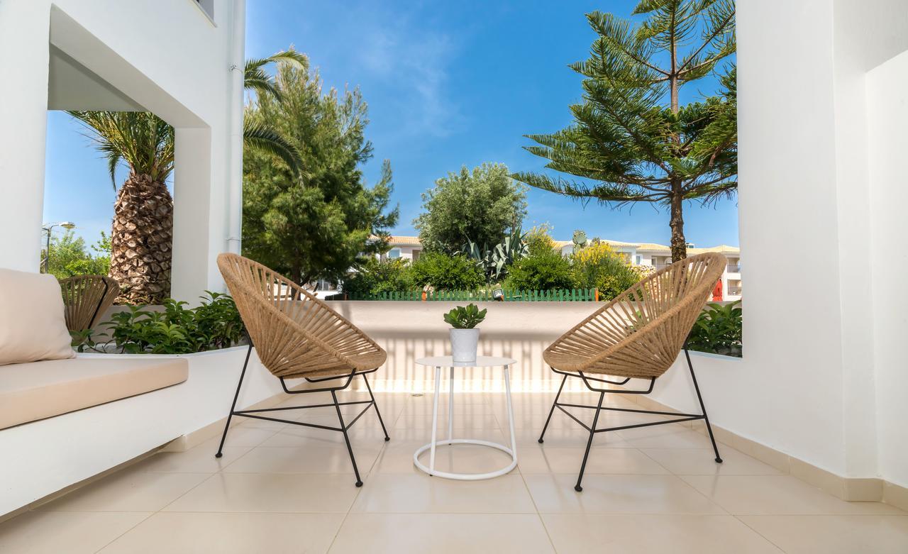 Bitzaro Grande Hotel & Suites Kalamaki  Exterior photo